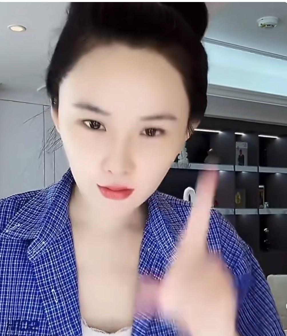 汪小菲和新老婆那边日子过得越是安静，张颖颖在网上就越是跳得高。最近她不仅放了狠话