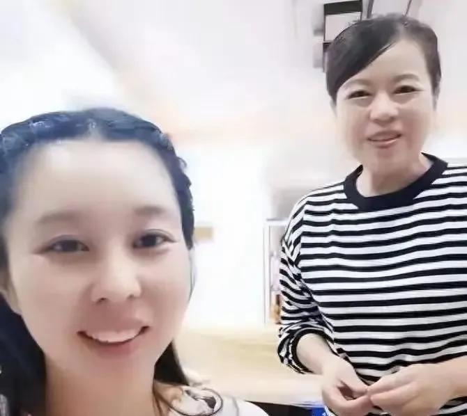 许敏真的惨，付出了那么多，把儿子养大成人最后不是亲生的，还买房娶妻，房子最后也不