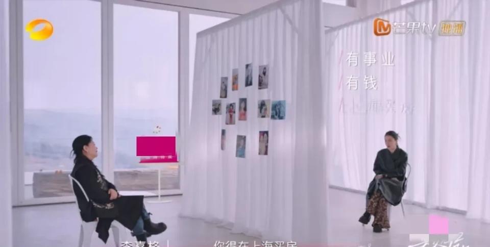 谁能想到，当年输给张碧晨的女孩，如今活成了最扎心的「人生赢家」模板？34岁的李嘉
