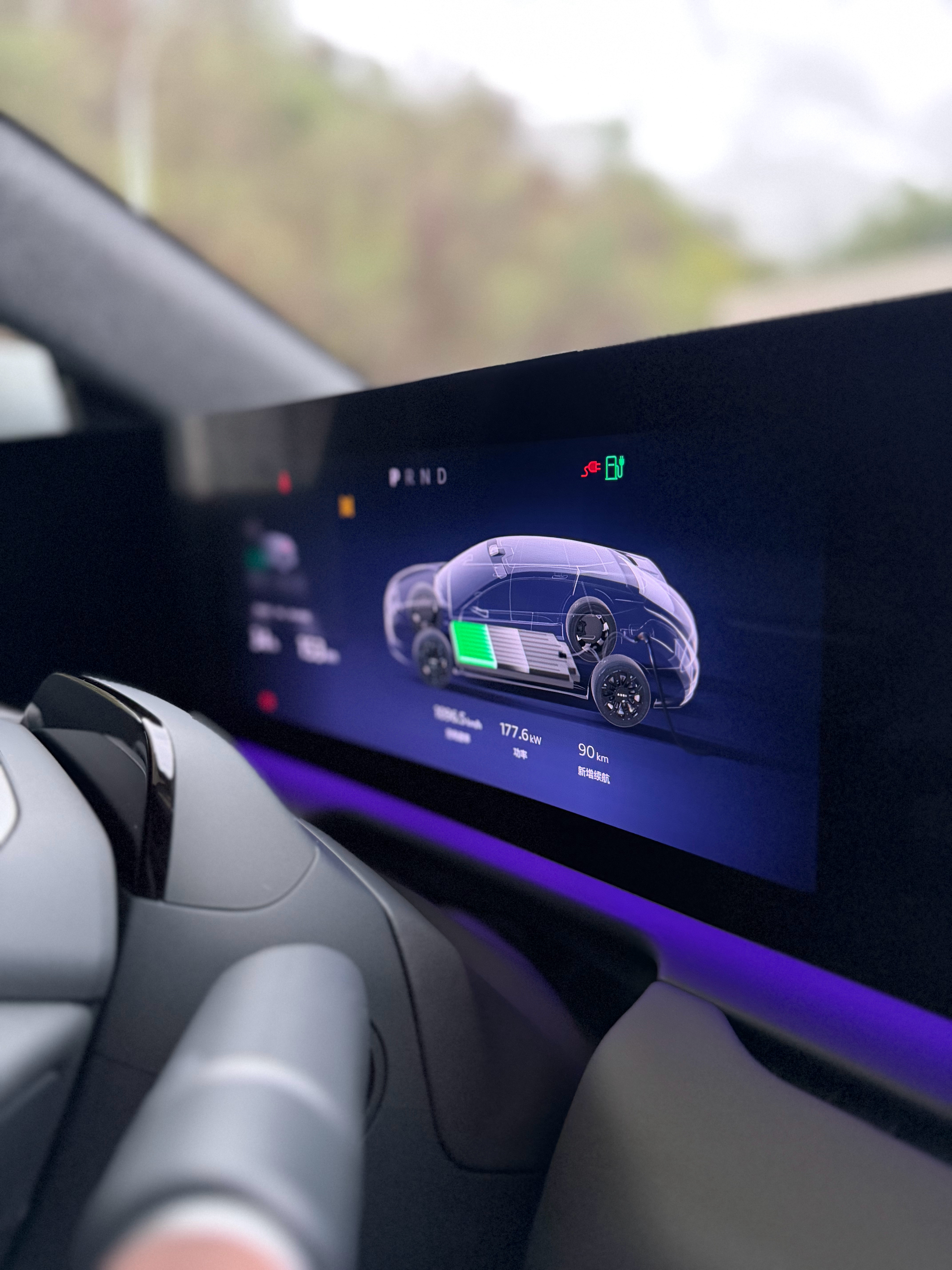 副驾驶有屏幕的好处，真的是多广州·河洞服务区