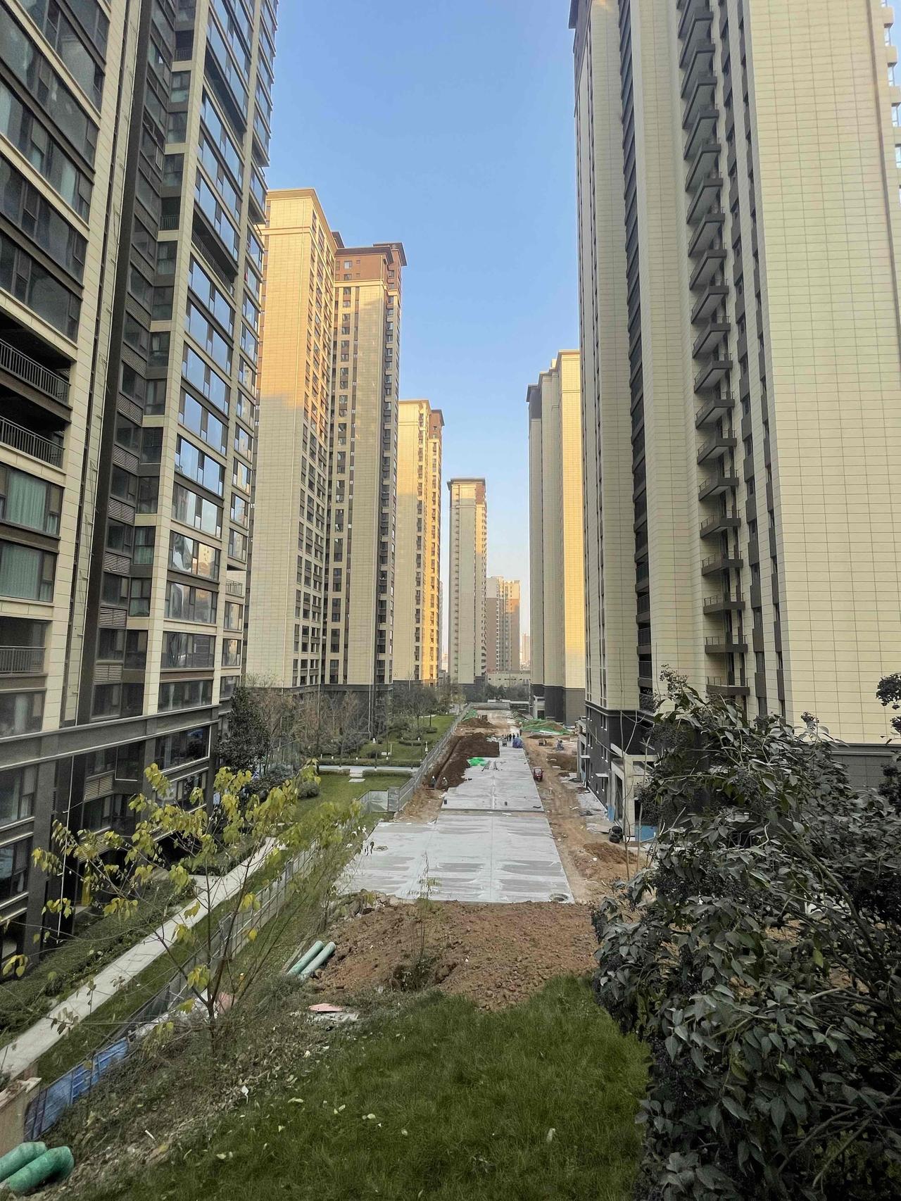 理财的最好方法就是以房养房。这么多年我对房产理财方式有自己独到的深刻感悟，就是住