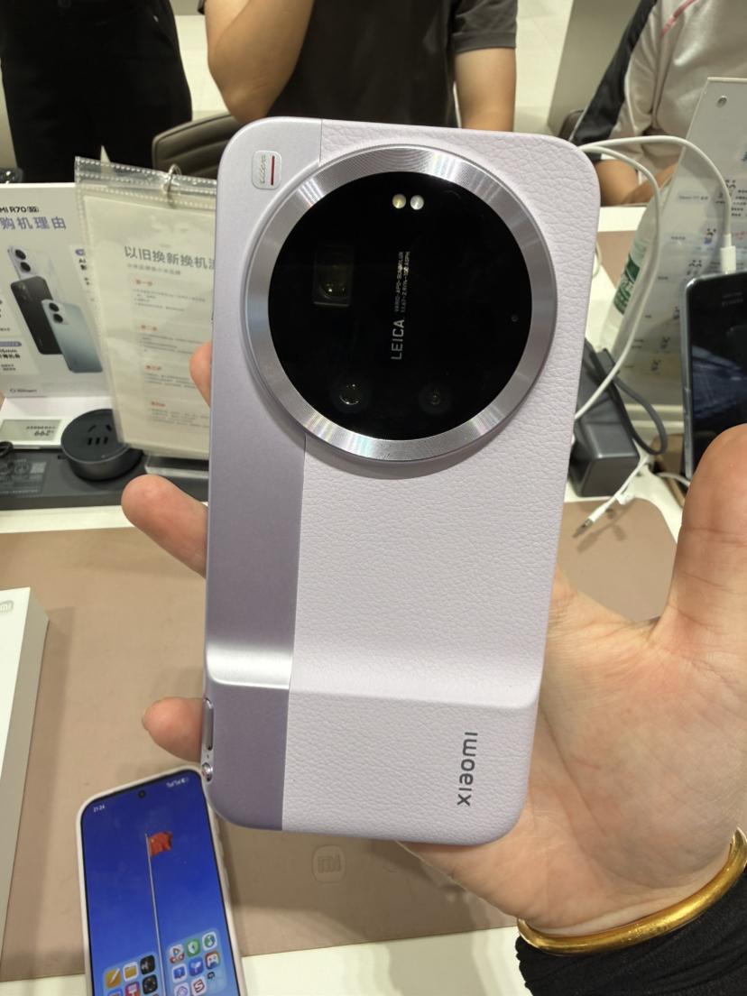 vivo小米OPPO三台Ultra，到底选谁啊三台Ultra都很心动，但是看完