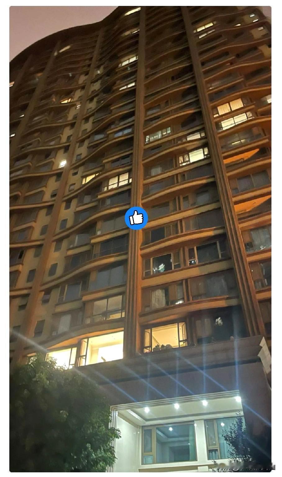 小叔为了给儿子结婚，掏空了一辈子的心血160万在西安曲江给儿子买了一套小三室的房