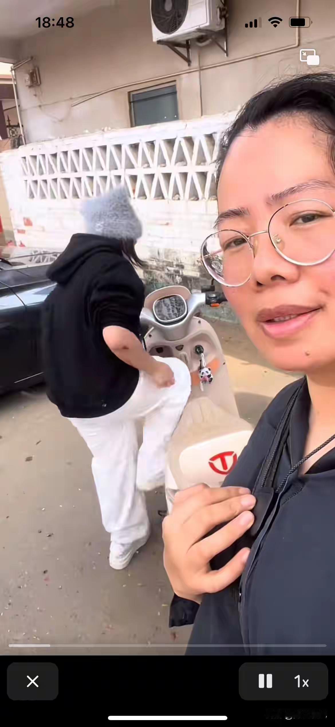 【全红婵回老家过年，什么活都干，毫无偶像包袱】全红婵2026马年春节回广东湛江迈