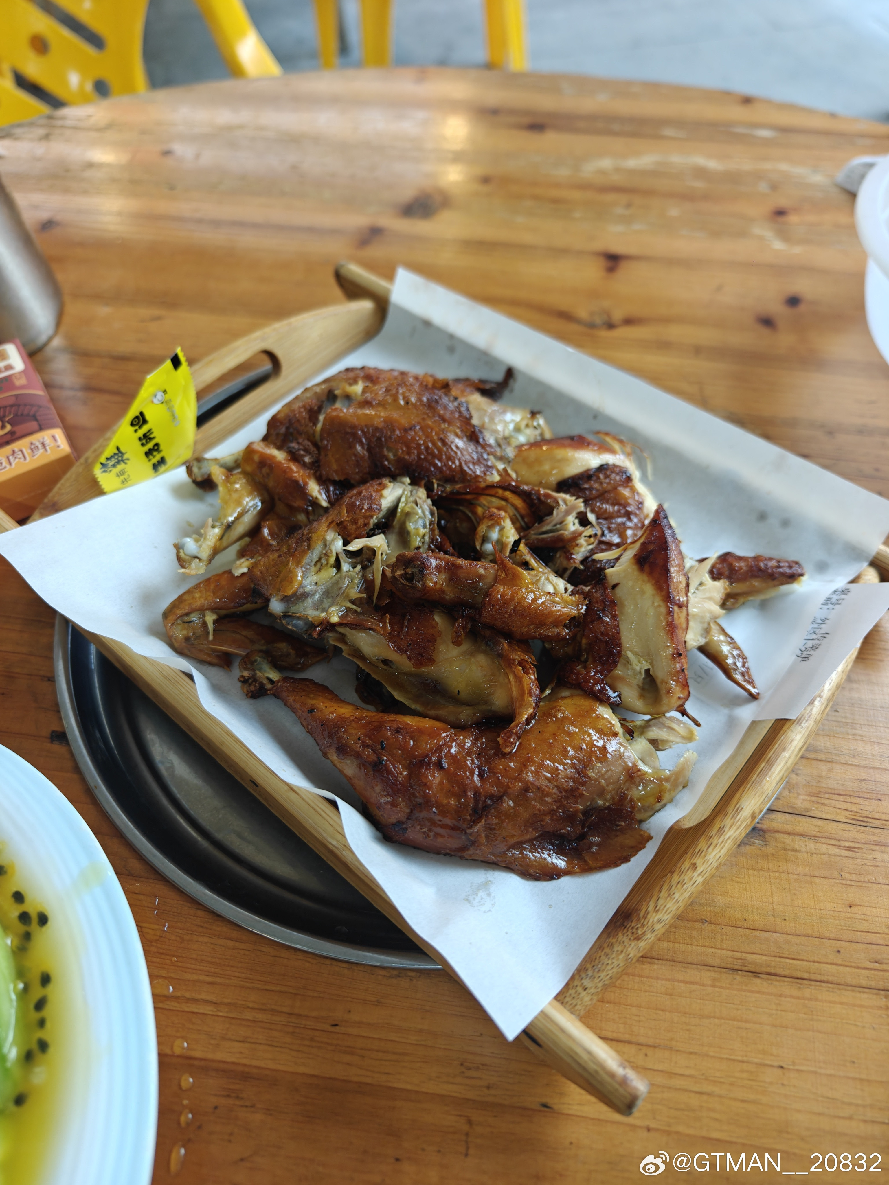 一年光卖烤鸡卖三个多亿？有没有吹牛逼的成分，吃着很一般。百色