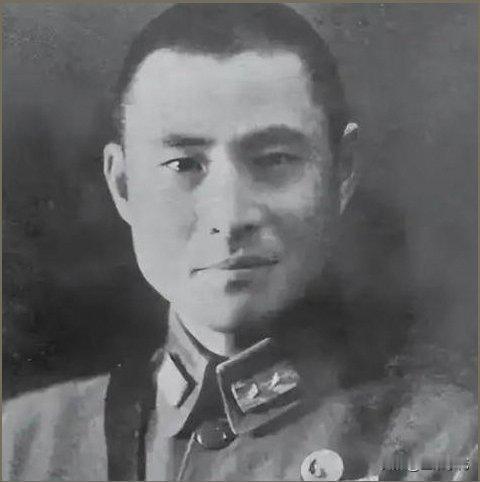 1948年双堆集，黄维兵团最强“老虎团”死守30小时，阵地被7个团踏平，团长被俘
