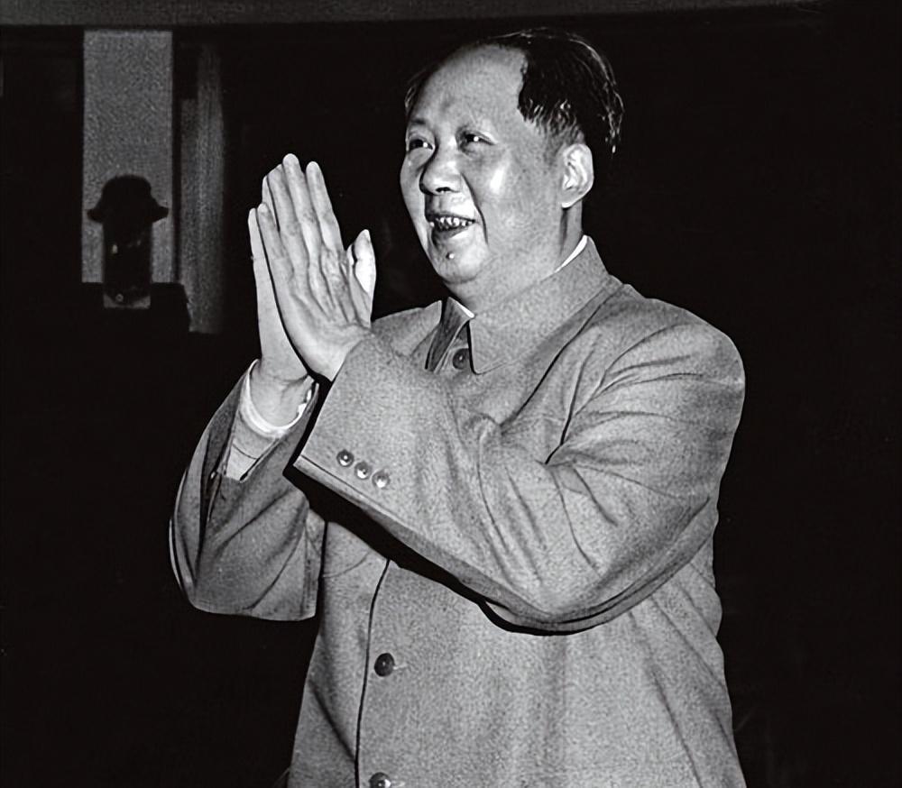 “臭老九”不是毛主席喊的，相反，毛主席说：老九不能走“听说您总把知识分子往火