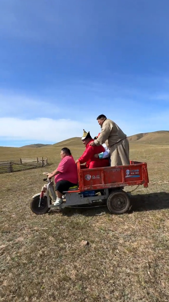 尼玛，工业奇迹，这车能这么拉……