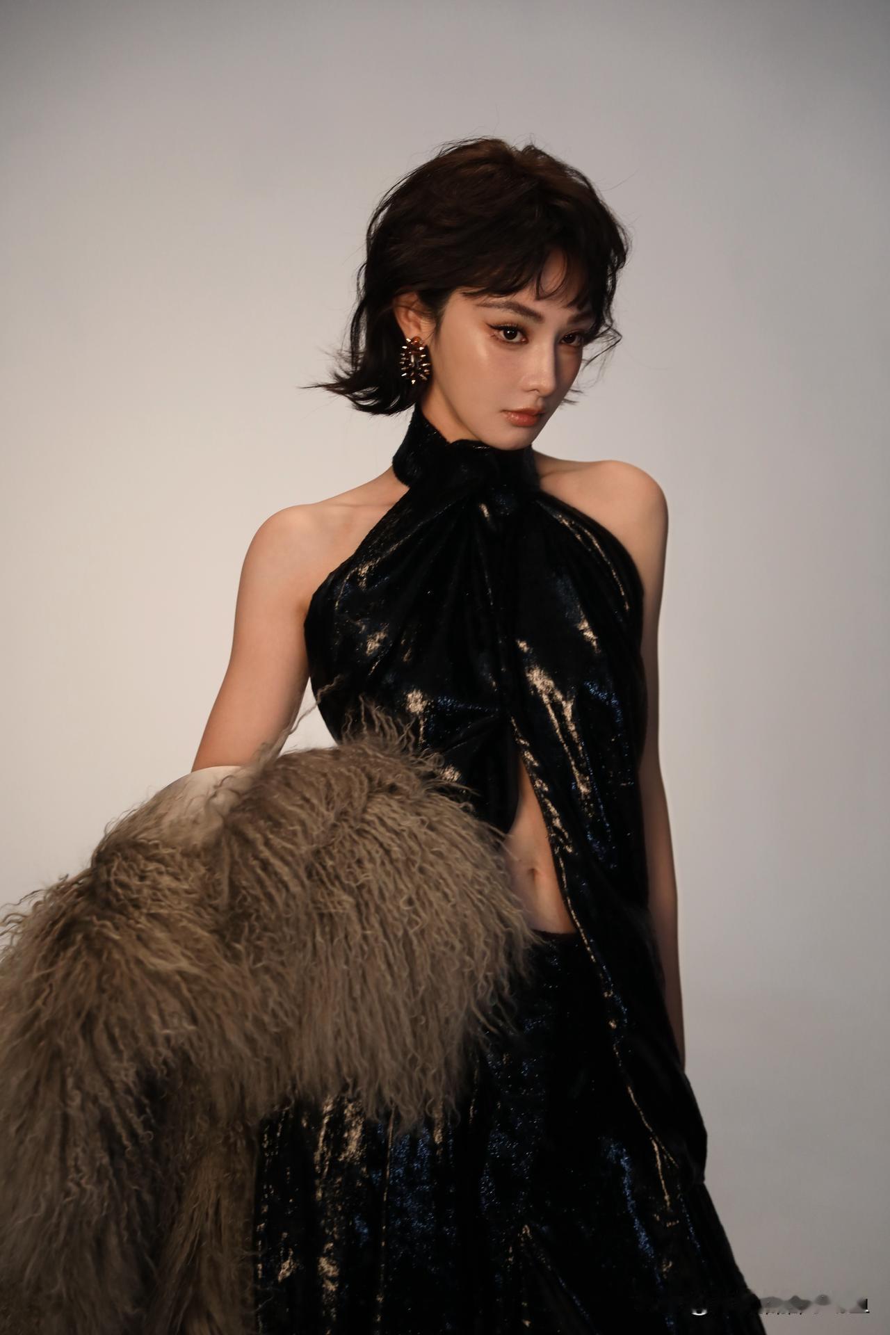 彭小苒分享图片