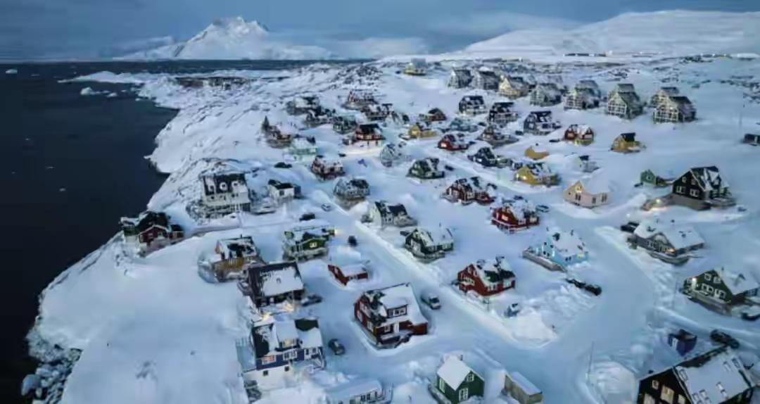 5国大兵登岛，中俄态度硬刚！美国这回真捅了马蜂窝谁能想到，特朗普一句“要夺