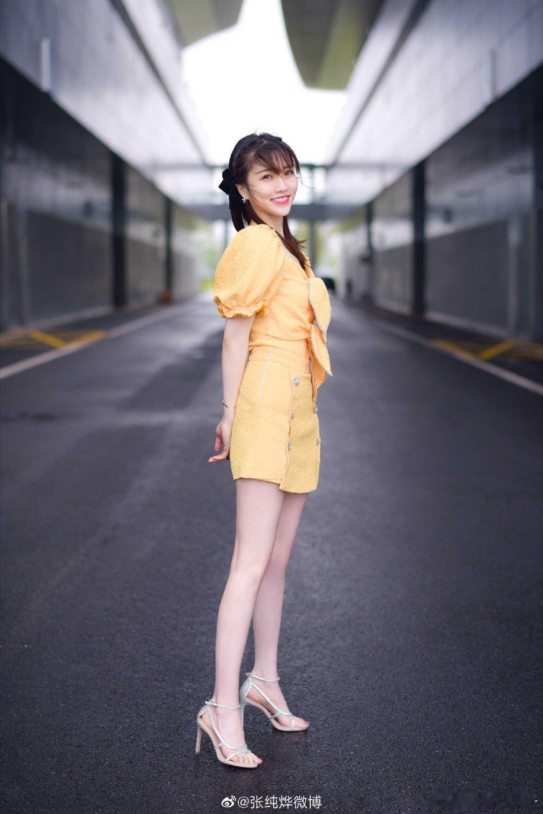 张纯烨张纯烨七月打卡支持纯烨一句问候是真诚的温暖一声关怀是缘分的升华开心每刻快
