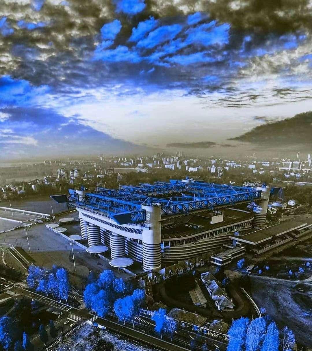 意媒：工期6年！国米新球场终于落地共和报：著名设计师诺曼·福斯特将负责设计全新