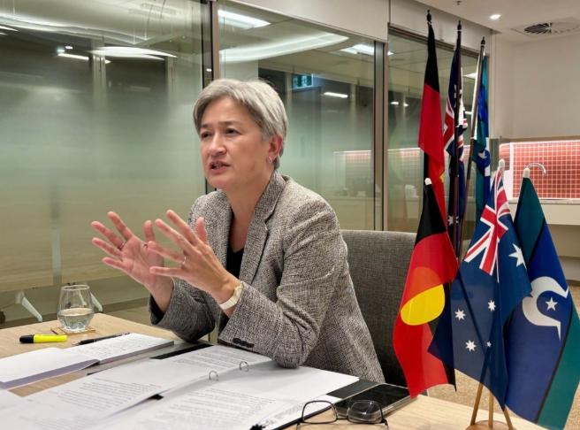 4月27日下午，中国外交部正式对外发布消息，应中共中央政治局委员、外交部长王毅的