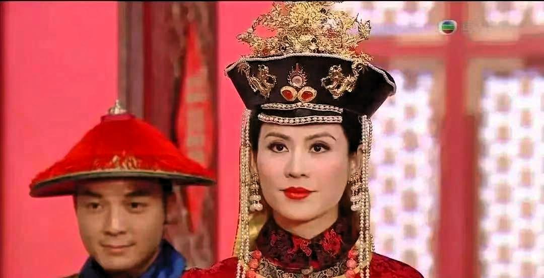 1834年，52岁道光皇帝陪着全贵妃吃晚膳，他看着旁边侍奉的18岁宫女，长得俊俏