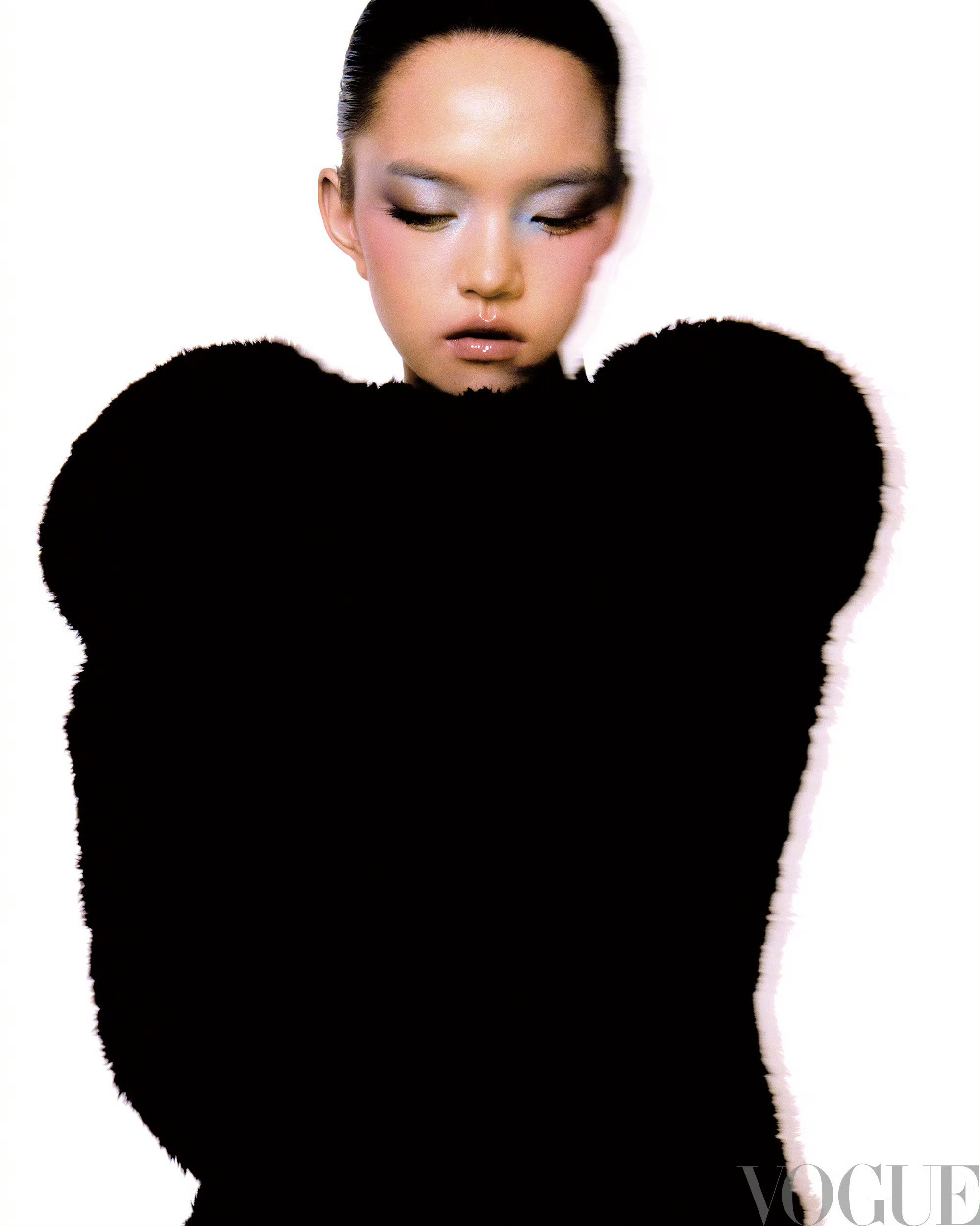 兰西雅VOGUE九月号VOGUE20周年特辑摄影：胡加灵化妆：Beata