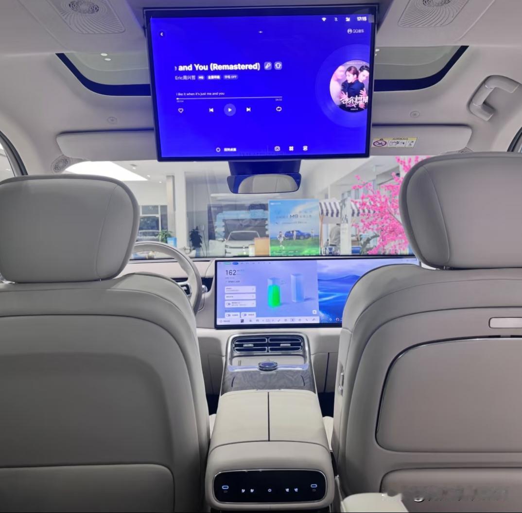 纠结死！银河M9到底是真香还是大坑？蹲了半个月银河M9，看评测看到眼快瞎，现在