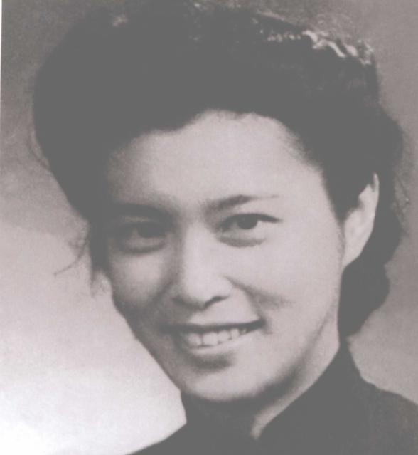 70年周总理在西花厅接见外宾，看着纸条骤然变脸：龚澎走了【1970年9月20日