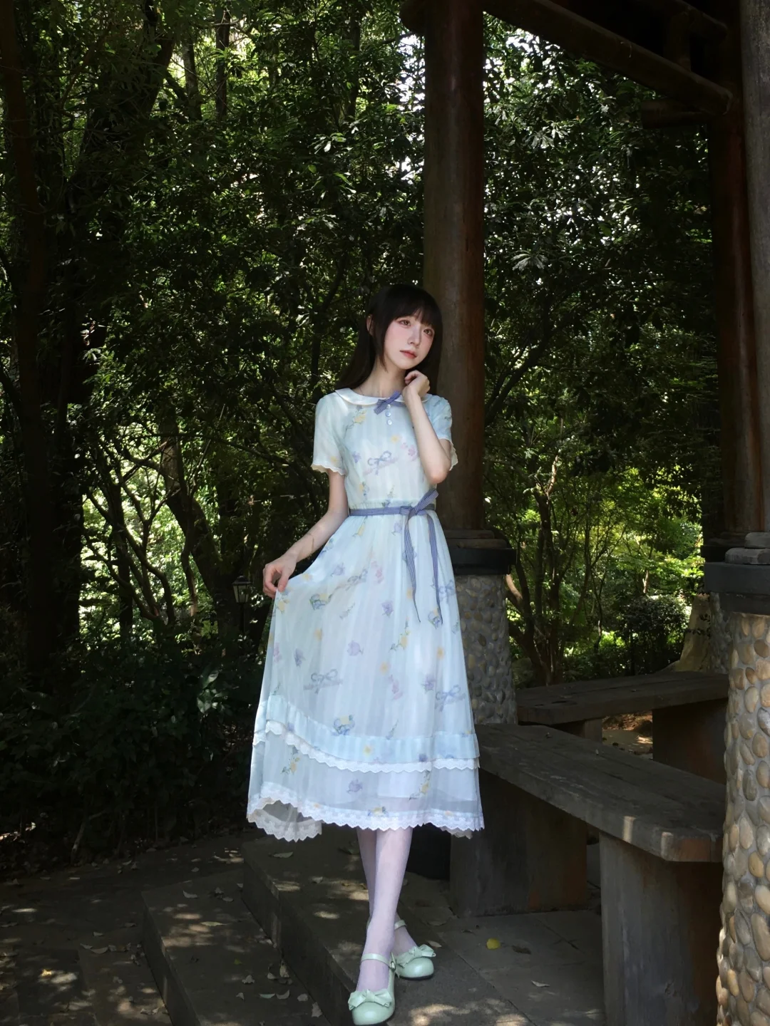春山如黛