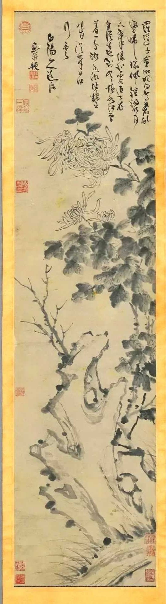陈淳梅松荷菊花卉四屏图。陈淳（1483年-1544年），字道复，后以字行，更字