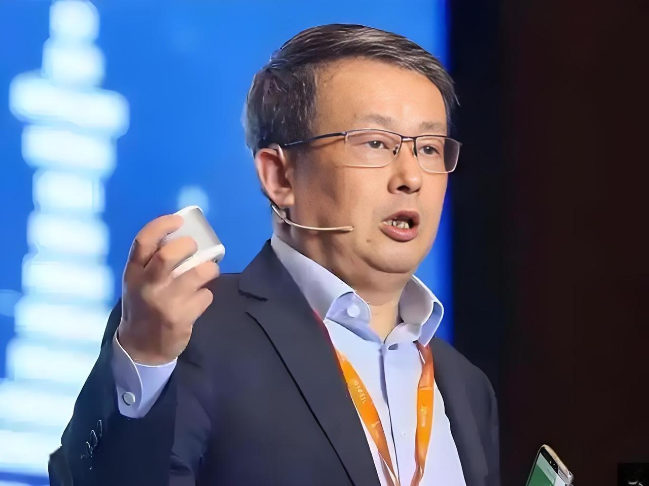 法学界“西化”倾向严重，正在埋下多少隐患？法学界存在一个普遍现象：部分留洋专家