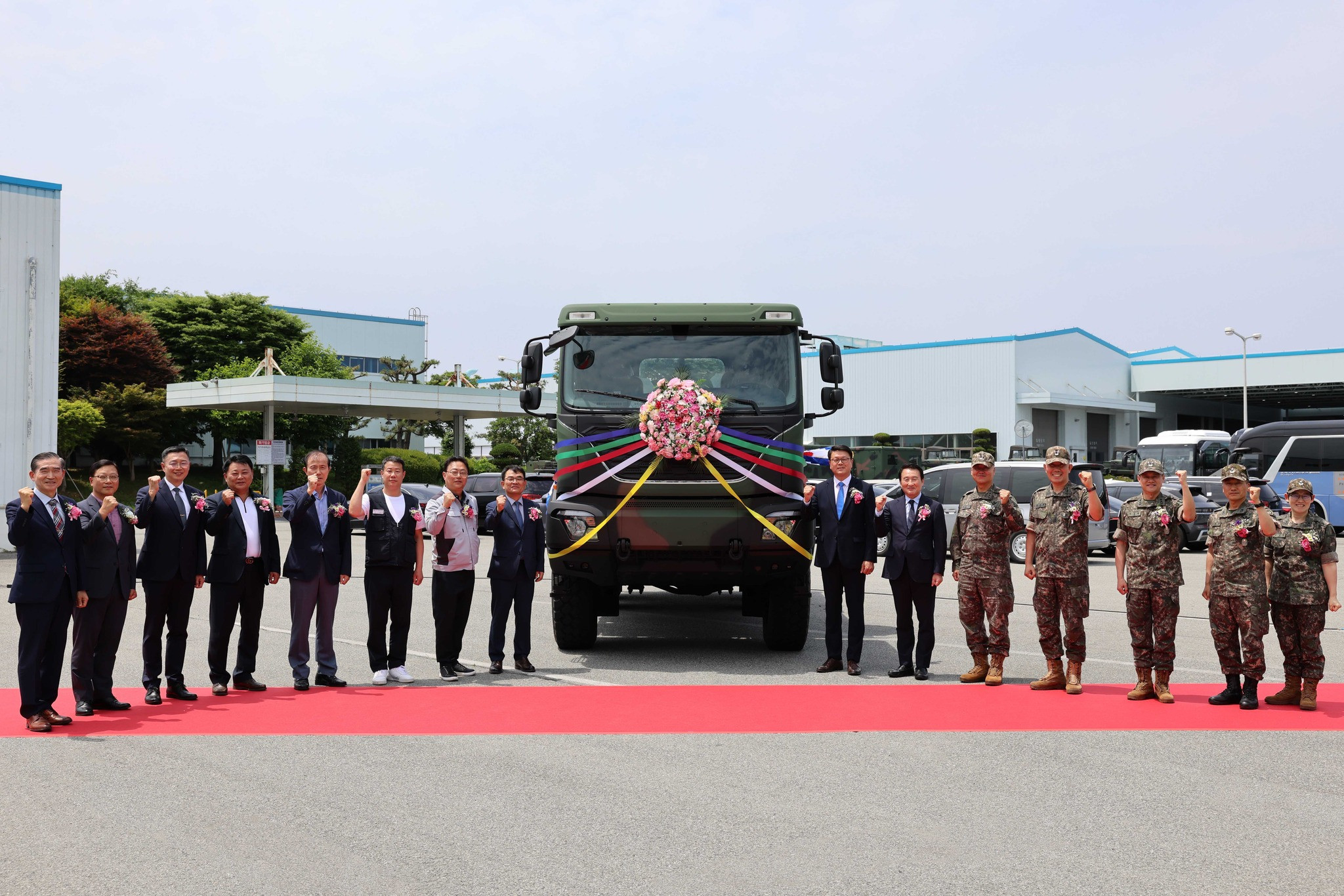 每天认识一件兵器韩国现代起亚开始量产下一代军用“中型标准卡车”——起亚中型战术