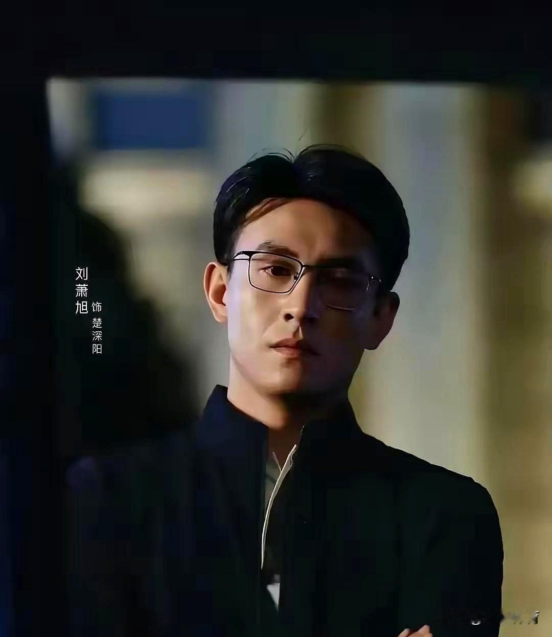 别再夸短剧造星了，它正在批量生产“表演残次品”。你发现没？现在有些年轻演员，