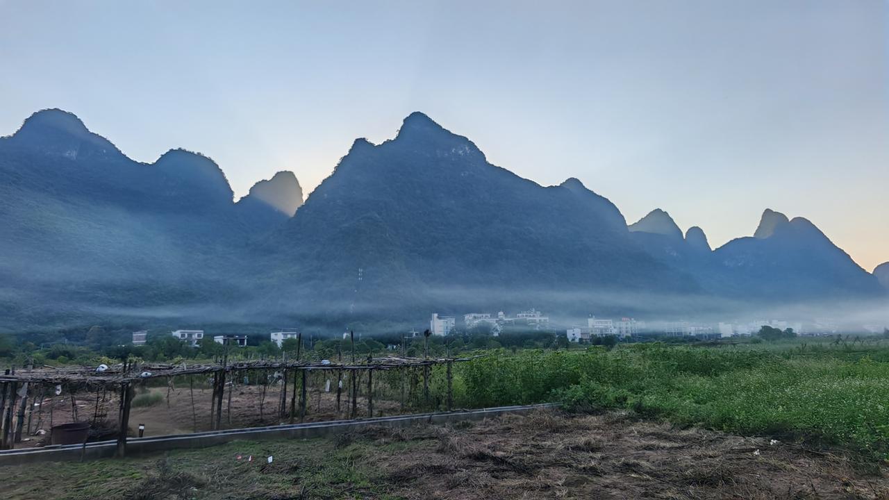 中国摄影圈大美阳朔.十里画廊山水田园风光掠影。（2026.10.10手机摄影）
