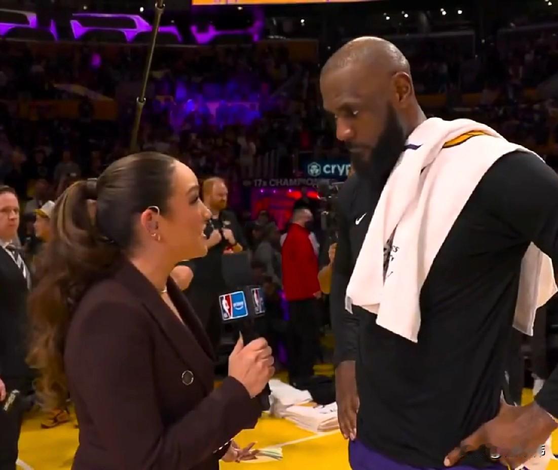 老詹还是强！詹姆斯谈拿下三双：“充足的休息，让我有更多的活力。”“跟这帮