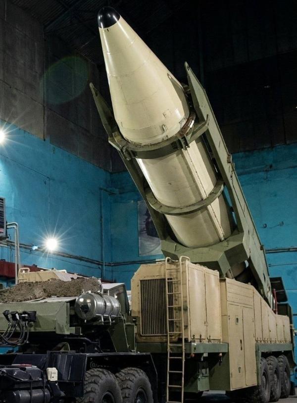 伊朗发现了什么？以色列媒体报道，伊朗突然紧急转移中程弹道导弹部队。正在向伊朗东部