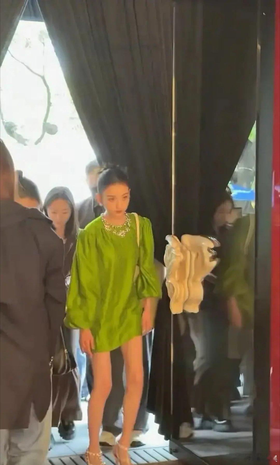 李兰迪可以匀点肉给宋祖儿