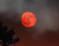 谁说“血月见，灾祸现”？今年元宵的月亮真要“吃人”吗？别被朋友圈的恐慌带了节奏！