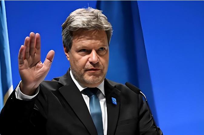 欧洲出了一个叛徒，瞒着所有人，对中国电动汽车“一刀切”！一向标榜自由贸易的德国，