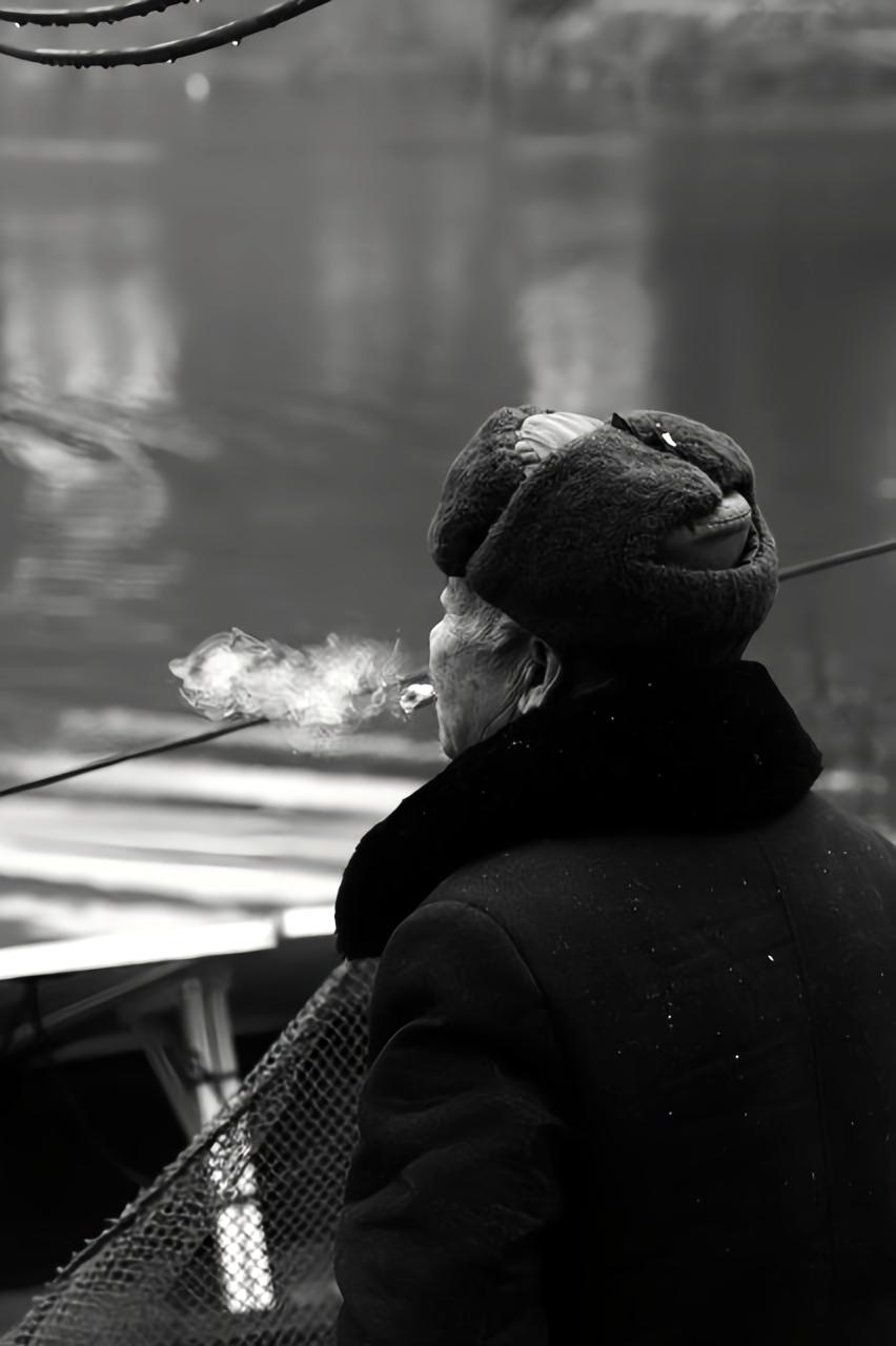 老年生活的真相太扎心！北京62岁的李阿姨之前因给孙女加被子被亲家怼，血压飙升。