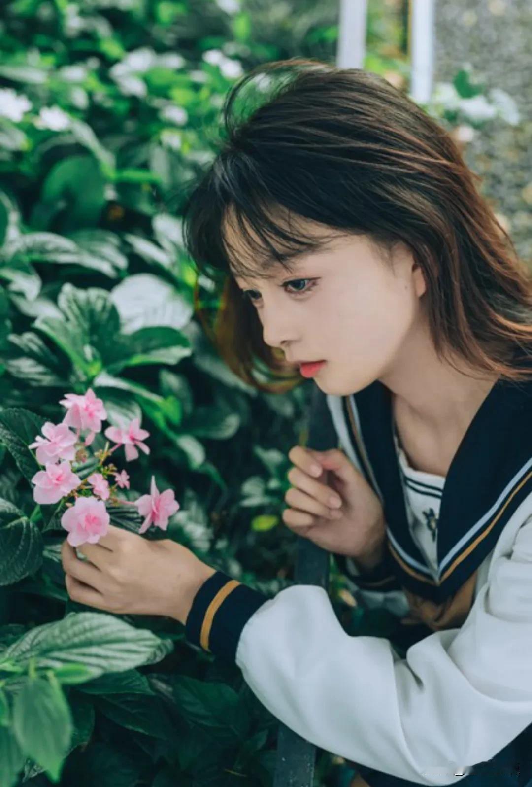 一位医生说:“男人最顶级的康养之道，就是亲近丑女，接触丑女，喜欢丑女，热爱丑女