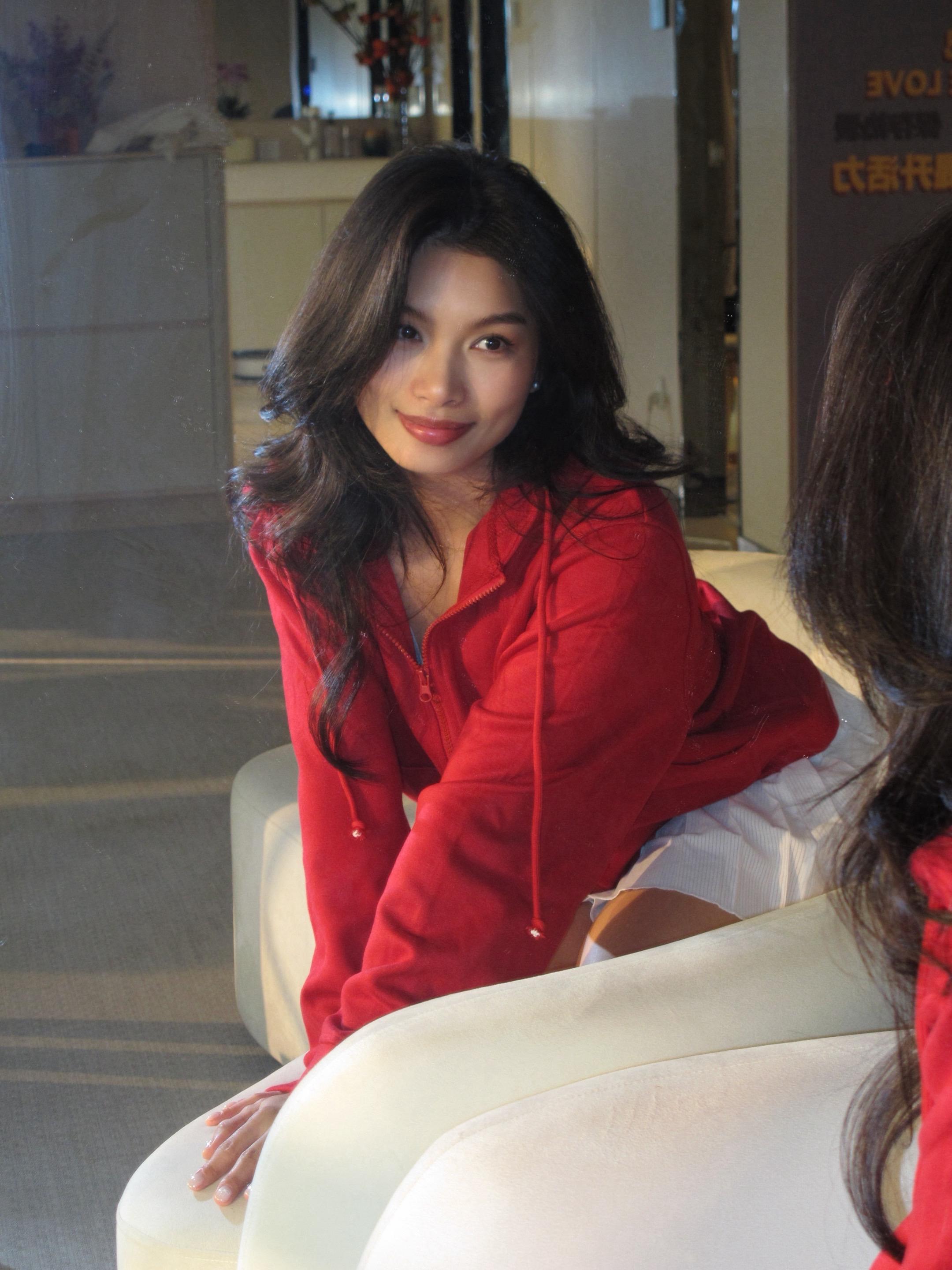 预制下圣诞 礼物般的𝟷𝟸月。