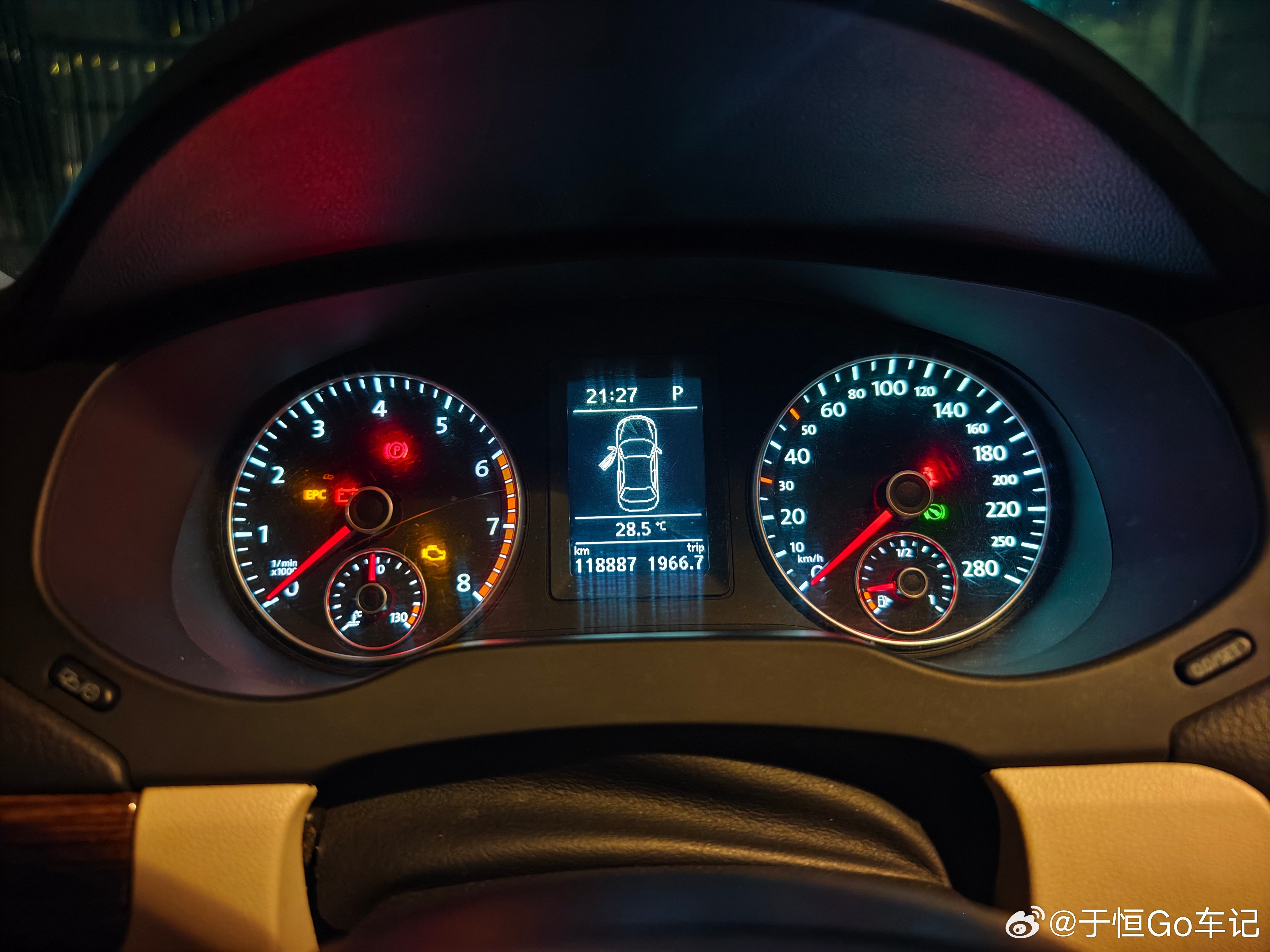 速腾回来了，上个月卖给这大哥时候11.7万多公里，现在多了1000来公里……
