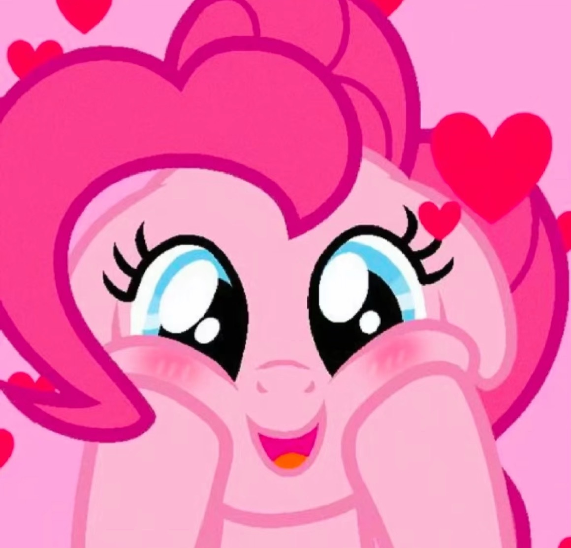 每次孩子捧脸我就会想到碧琪这张