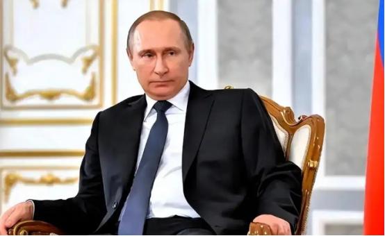 打到现在，俄罗斯看明白了！可以炸乌克兰的城市，可以打掉乌克兰的电网、电厂，可却炸