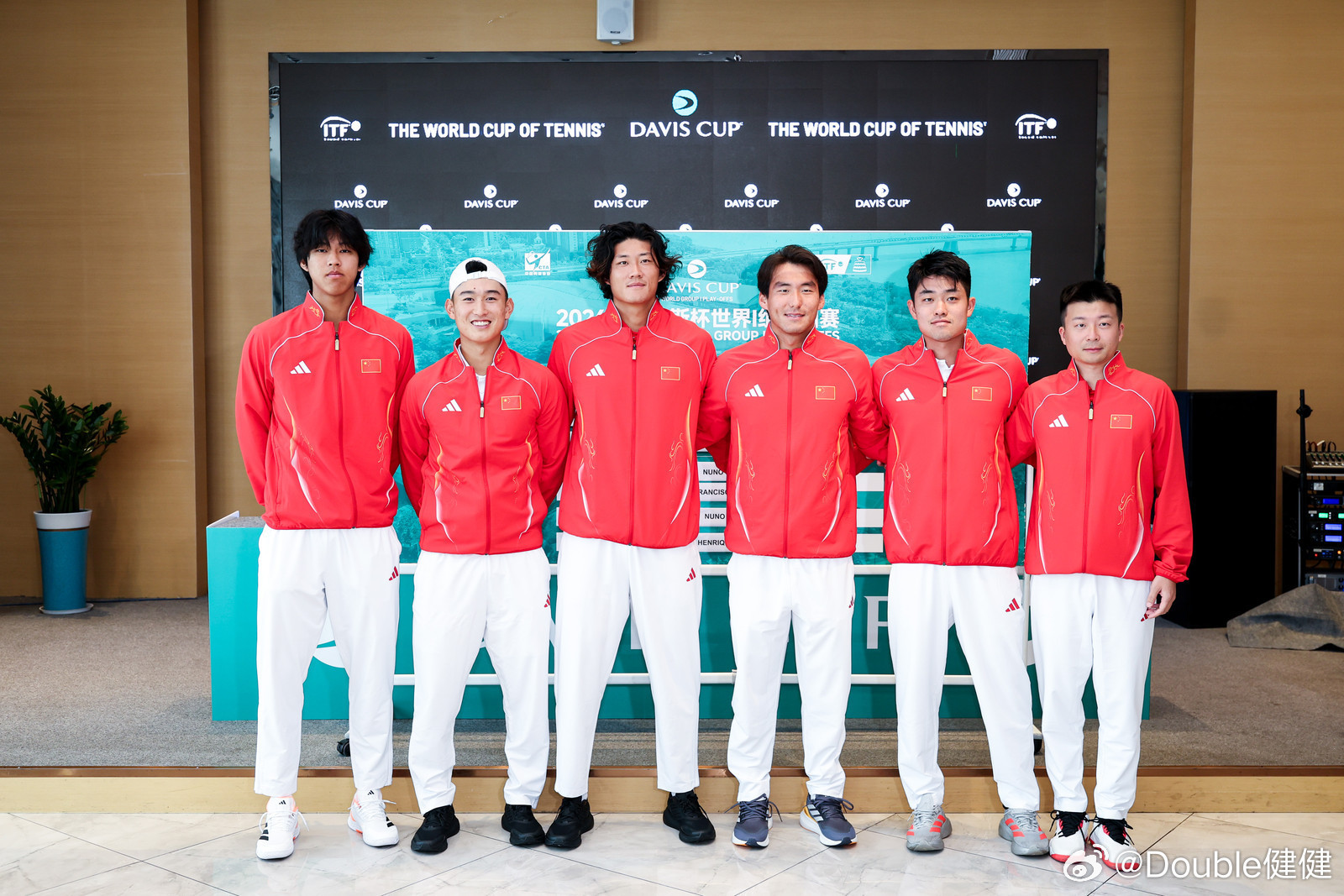 亚洲男网TOP10:10、布勃利克🇰🇿97、舍甫琴科🇰🇿112、望月慎太