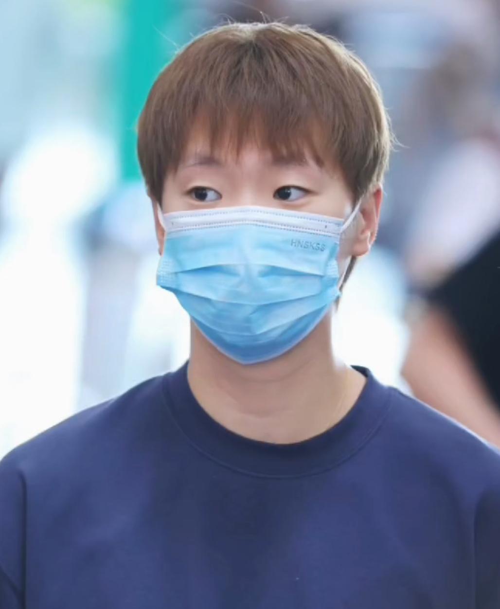 国乒主力父亲职业公开信息王楚钦：父亲是商人创办多家公司樊振东：父亲是商人职