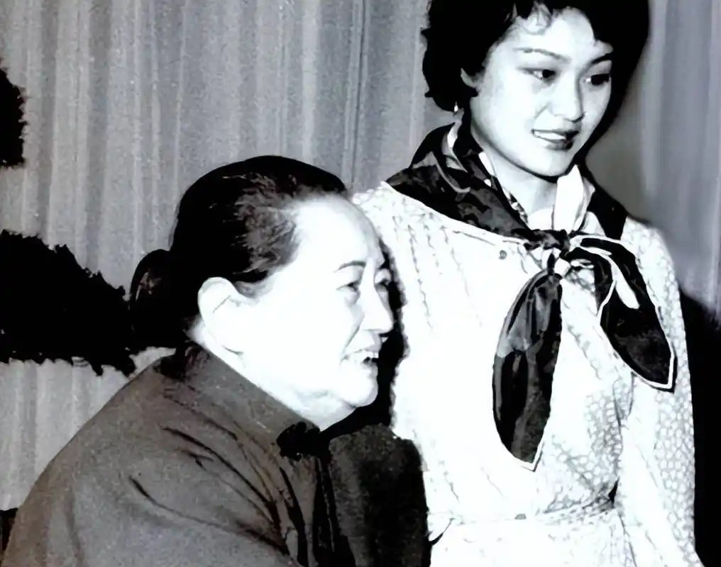 1981年5月29日，被誉为“国之瑰宝”的宋庆龄在北京与世长辞，享年88岁。遵照