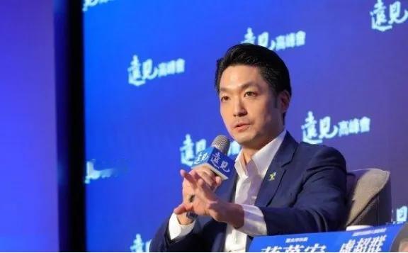 台北市市长、蒋介石的曾孙蒋万安直接把话撂下了！他当着媒体的面斩钉截铁地表示，自己