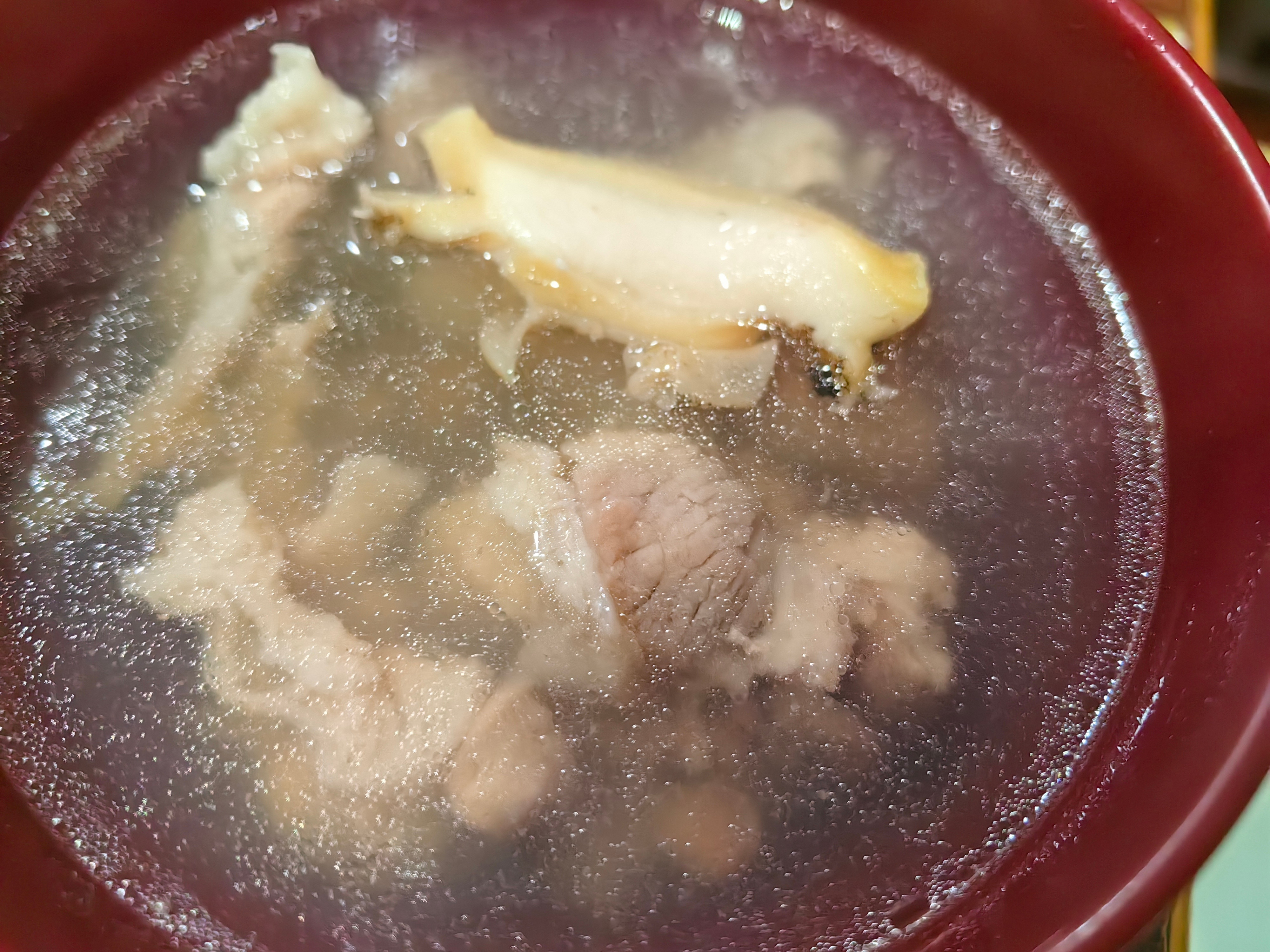 家常菜大鲍鱼炖瘦肉，干煎鲈鱼，茄子🍆。