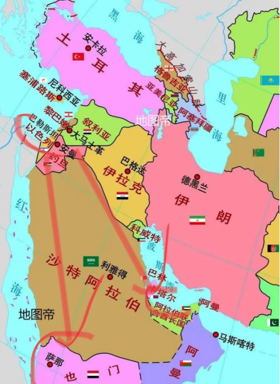 沙特在中东的位置确实是老天爷追着喂饭吃，左手卡着波斯湾的石油航道，右手挡着红海的