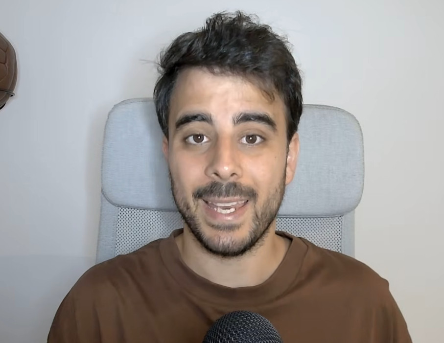 【记者MarioCortegana】皇马正在追求一个几乎不可能的目标：实现五名