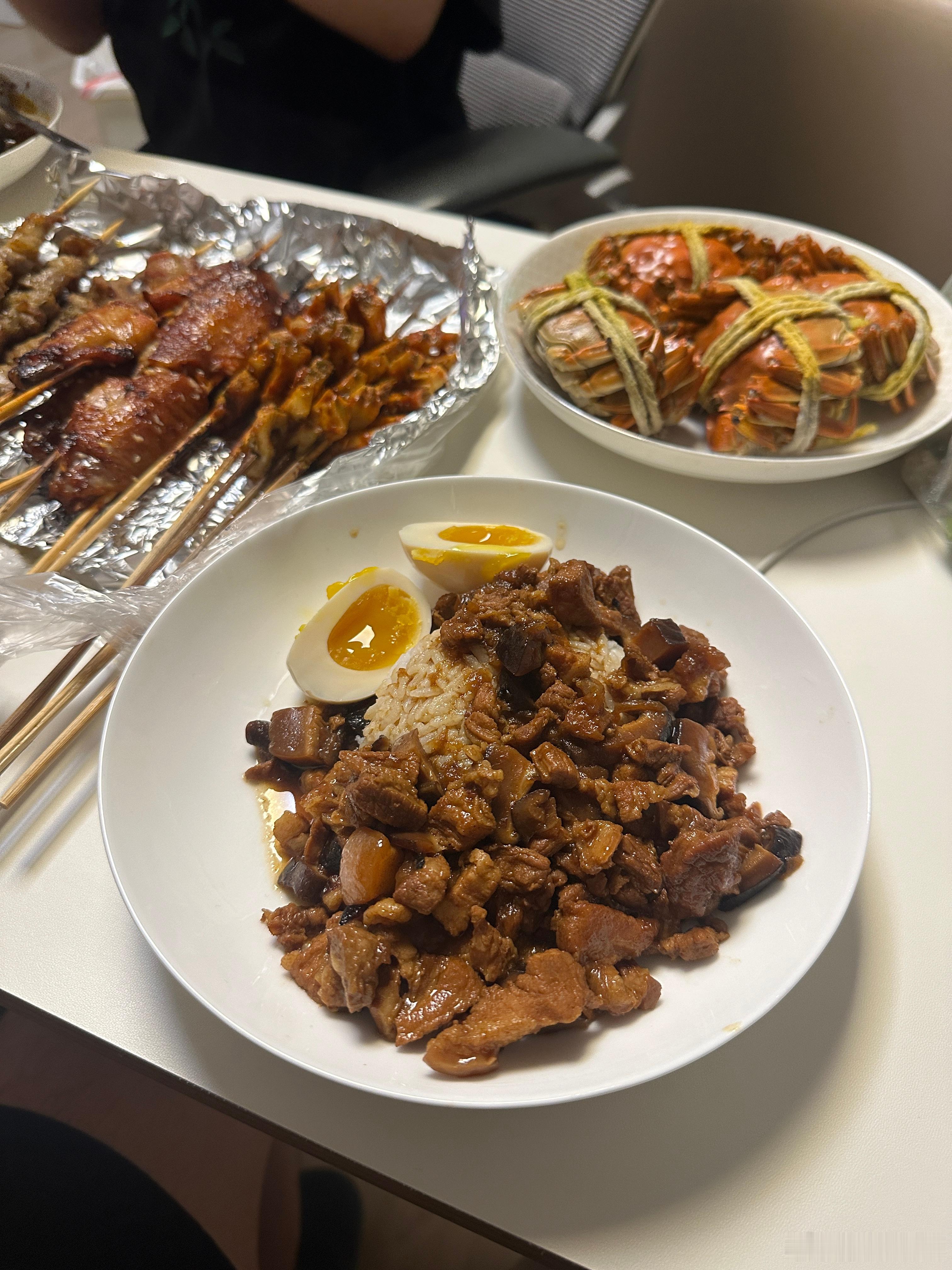 我兄弟烹饪这卤肉饭太燥了！食用一些家宴吧～北京