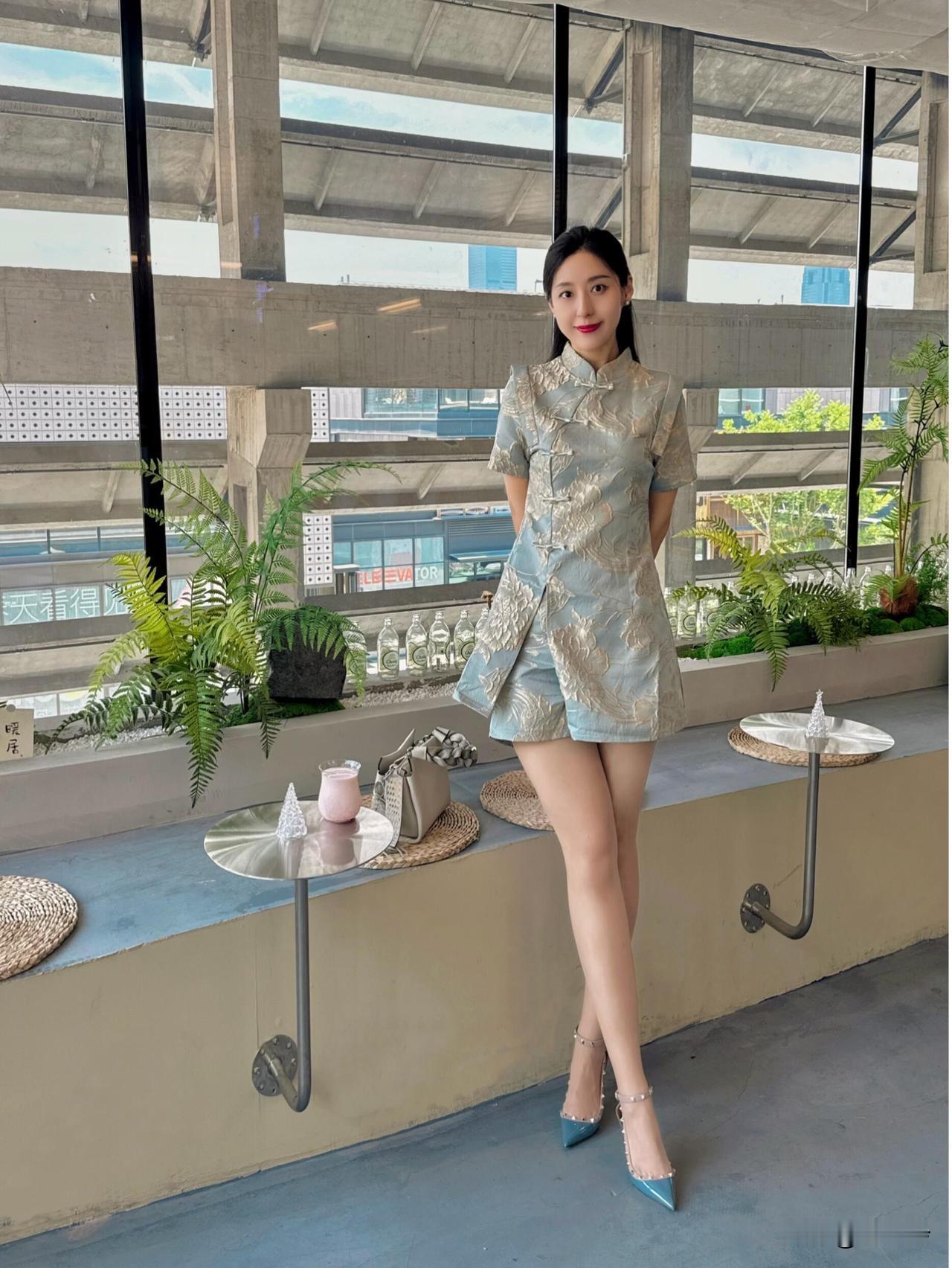 第一次穿旗袍🍃||新中式原来这么好看么🍃就是我的中药🌿太苦了hhh