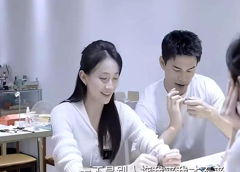 “要不是别人拖我来，我才不来！”孙杨这话，直接怼向了对面的张豆豆。