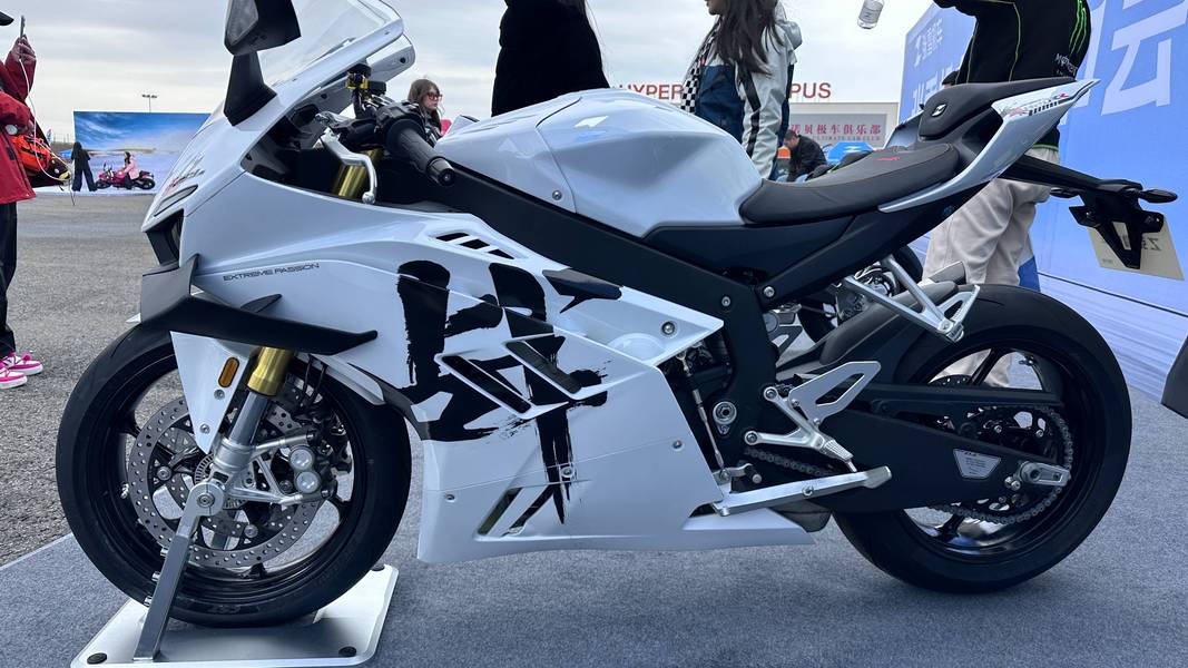 真男人的梦终究成真