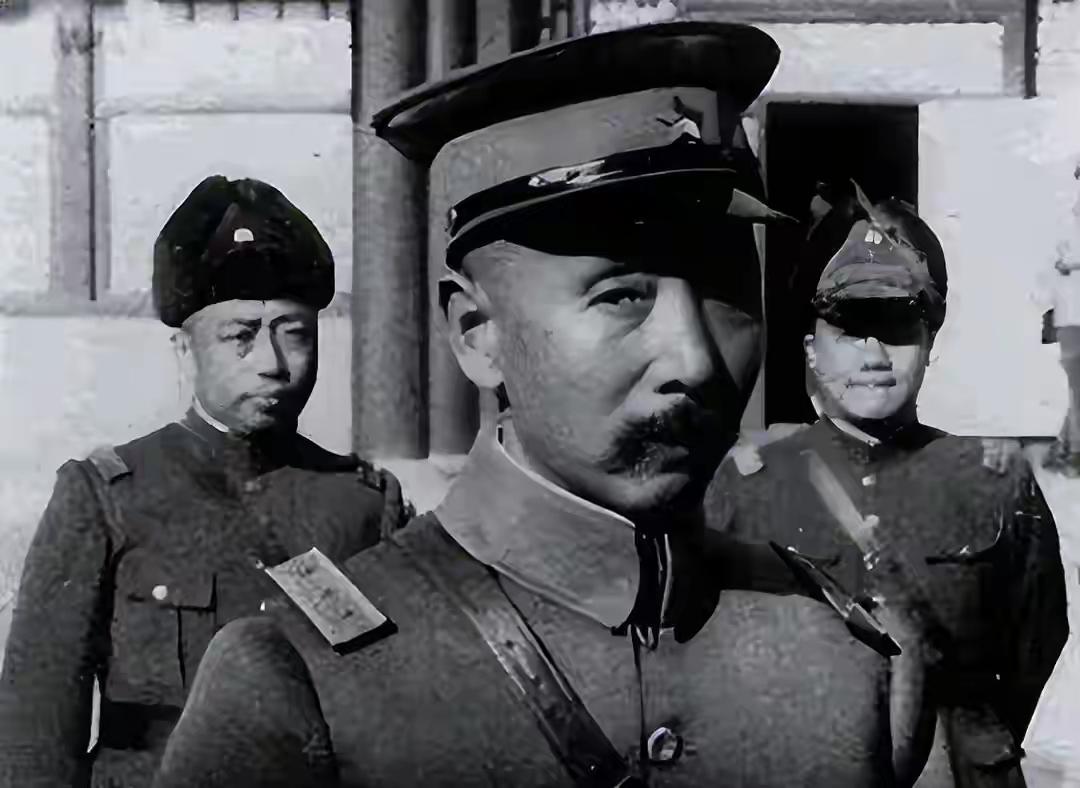 张学良放到现在，相当于什么级别？他的权力大到超乎想象你想想看，那时候的张学良